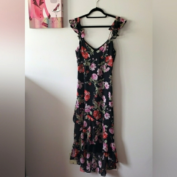 Speechless Dresses & Skirts - Speechless Spaghetti Strap Flutter Sleeve Floral High Low Dress Medium